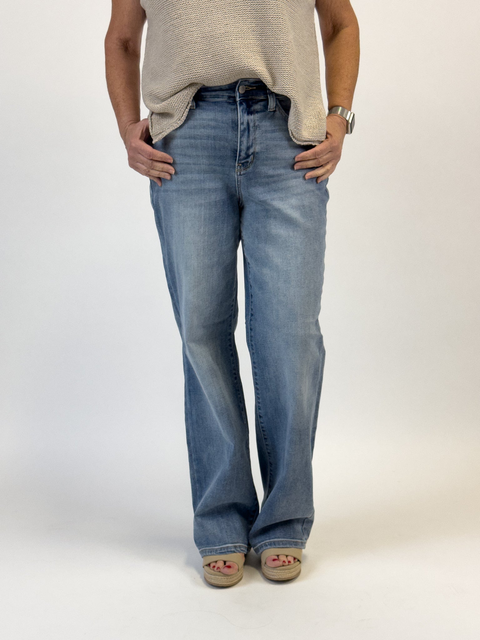 Judy Blue High Rise Straight Leg Jeans