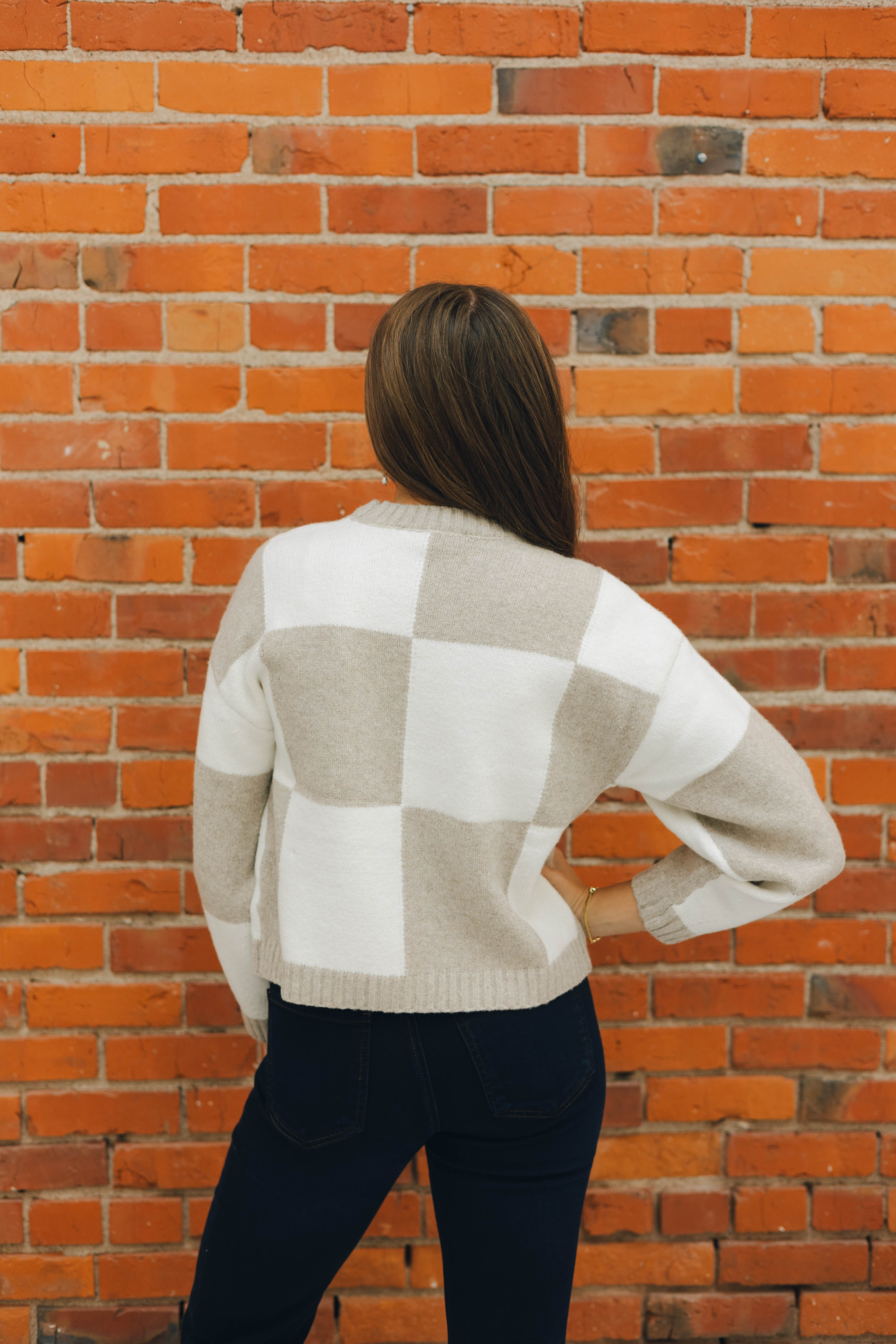 L/S Colorblock Checkered Sweater