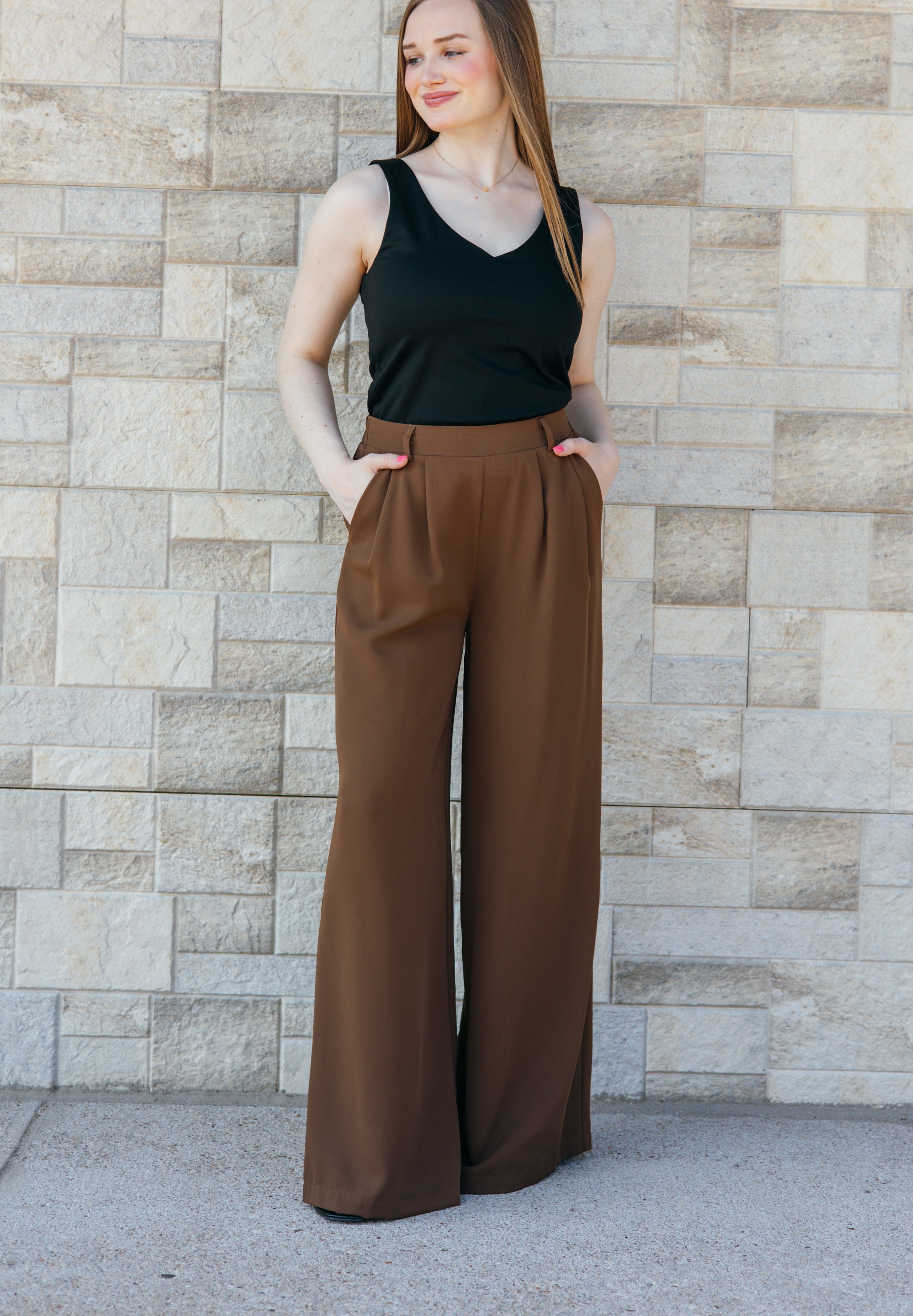 Pleated Solid Dress Pants - Brown