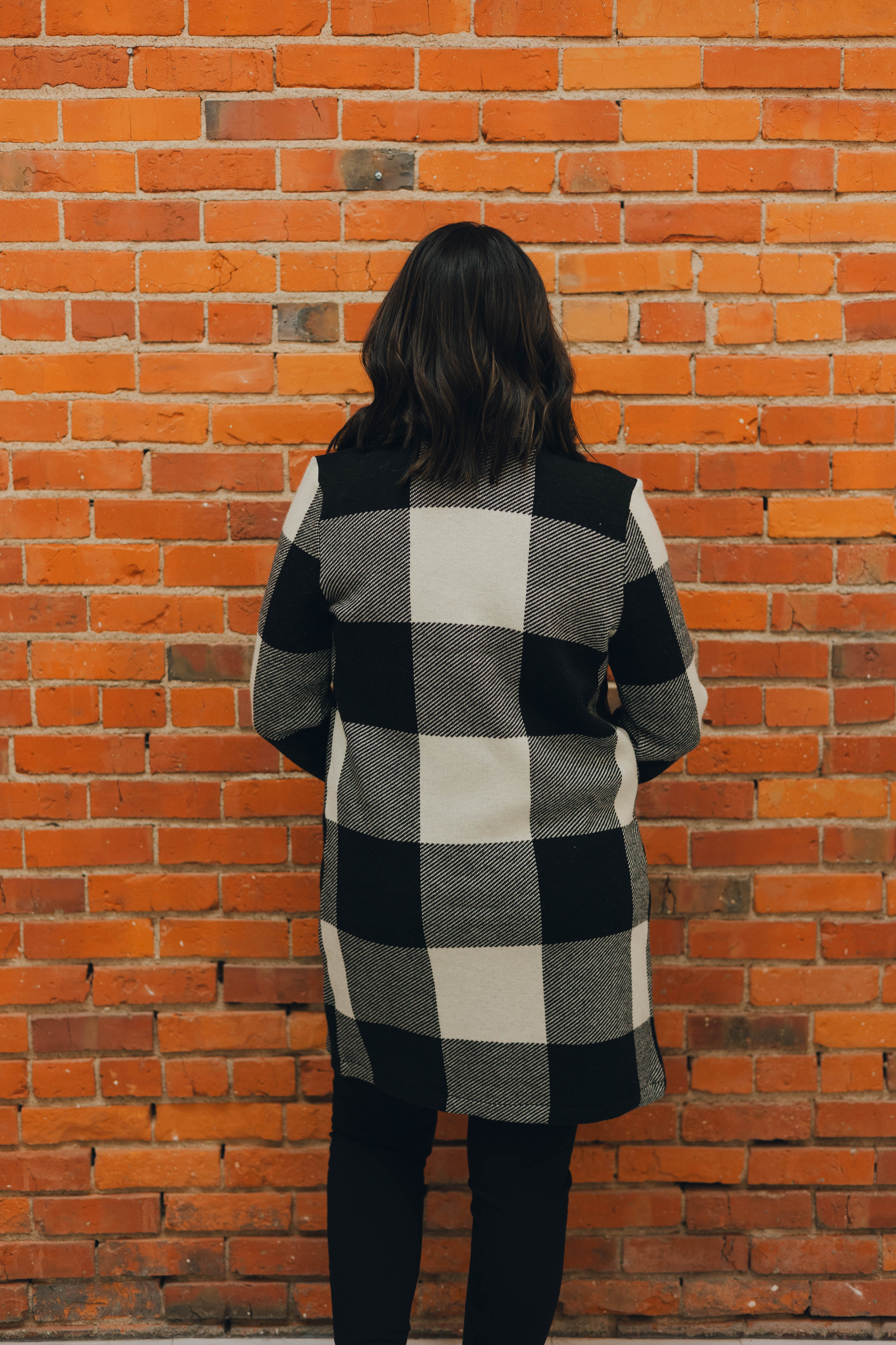 Thread & Supply Kenzie Coat - Ivory/Black Plaid