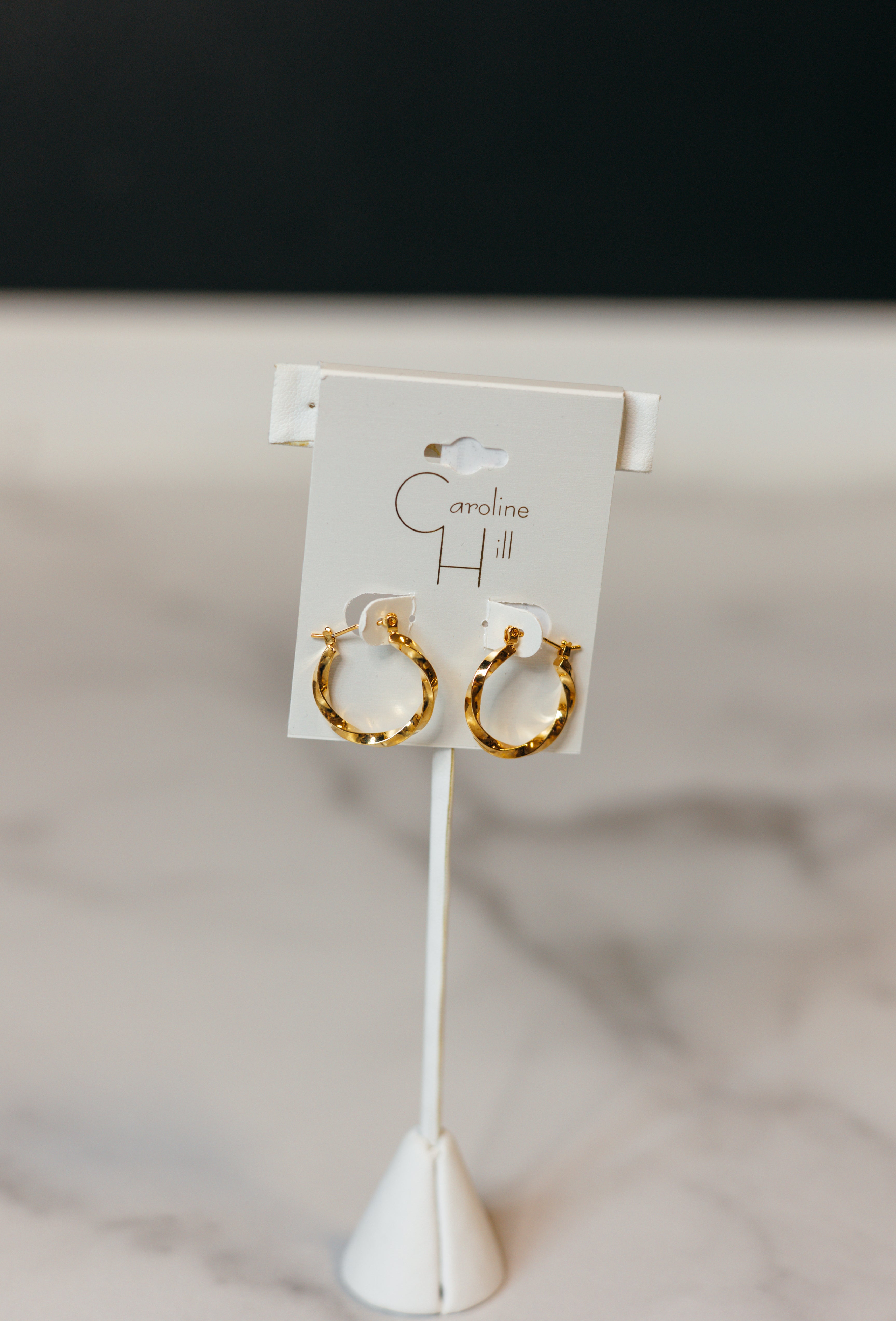 Hemmingford Twisted Hoop Earring - Gold