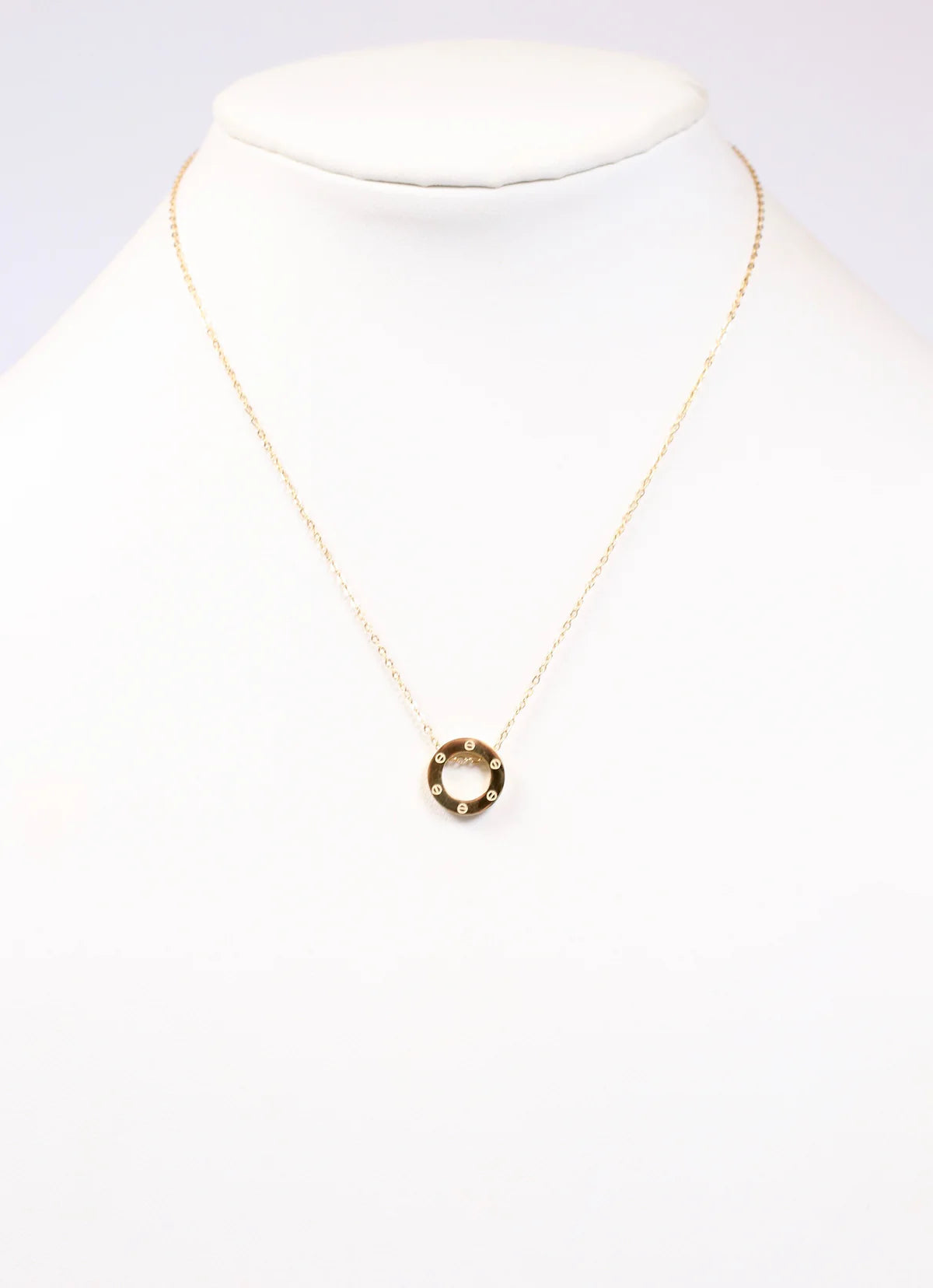 Britannia Circle Charm Necklace - Gold